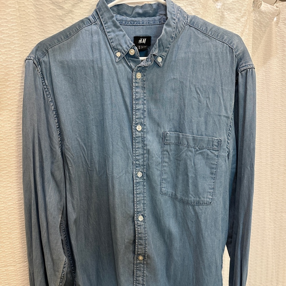 H&M men’s denim shirt